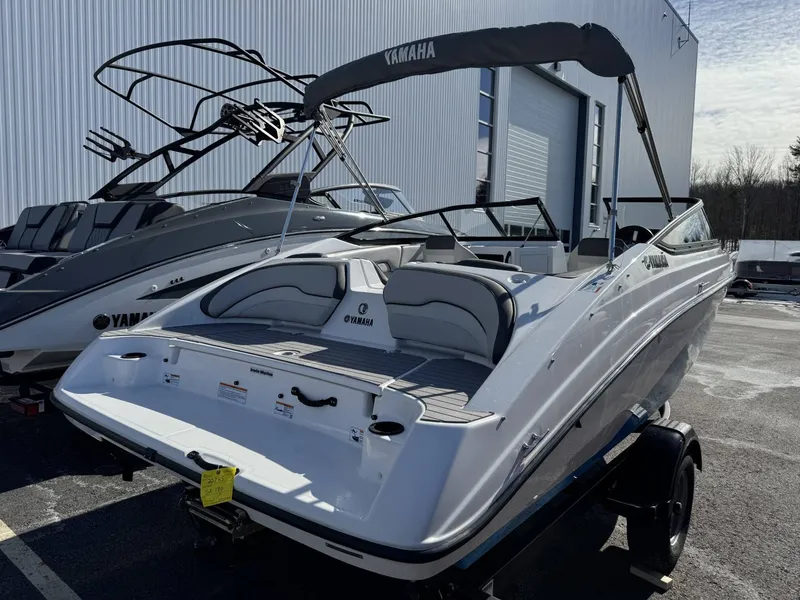 Slide: The Image of Yamaha SX190 2023 - 4