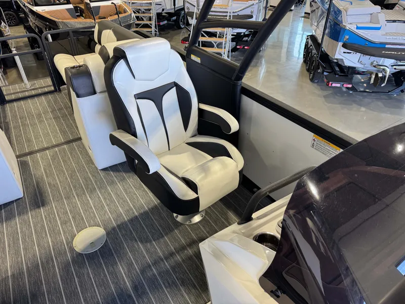 Slide: The Image of Montara SURF BOSS 25 2020 - 23