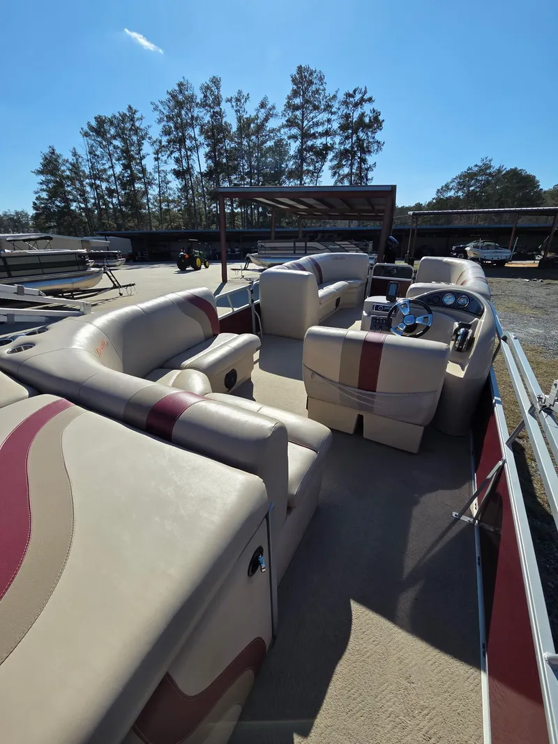 Slide: The Image of Bentley Pontoons Bentley Cruise 240 2015 - 7