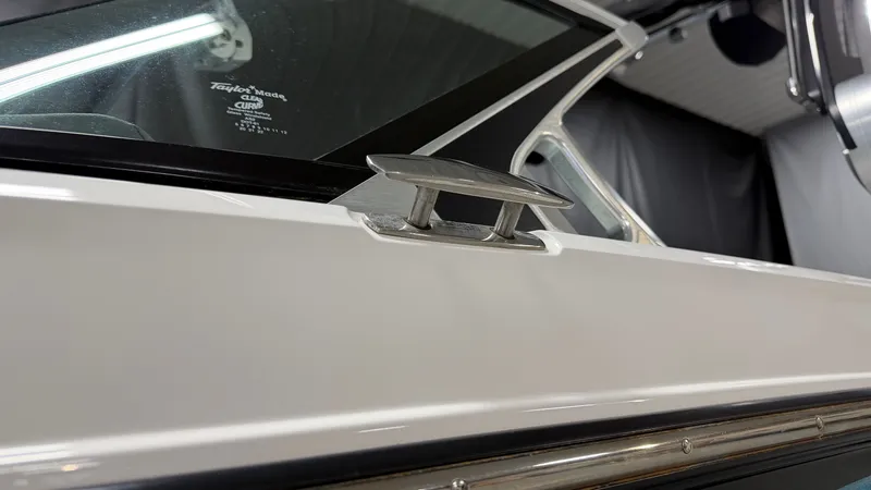 Slide: The Image of MasterCraft X24 2019 - 124