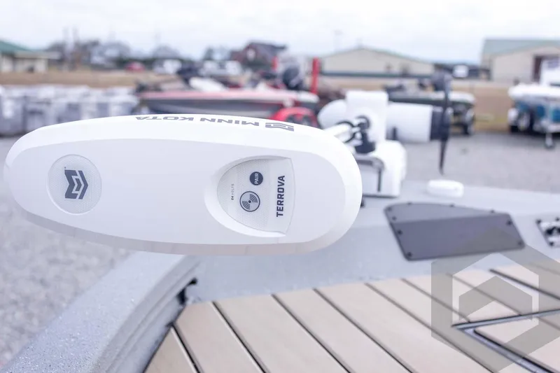 Slide: The Image of 2026 Vexus ACX 2150 boat with Minn Kota Terrova trolling motor. - 15