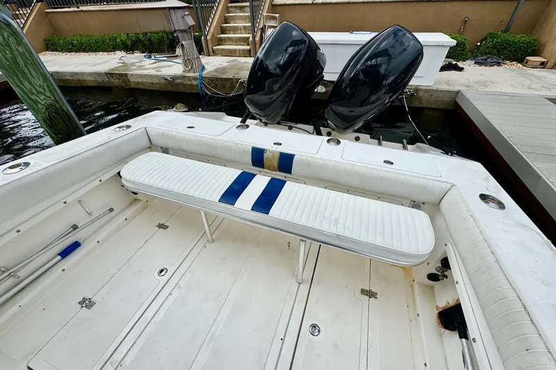 Slide: The Image of 1996 Marlin 35 CC Sportfish boat stereo system with Bluetooth and USB connectivity. - 22