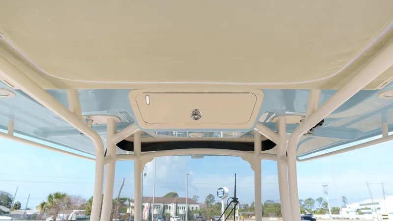 Slide: The Image of Interior view of 2022 Grady-White Canyon 306 boat deck. - 13