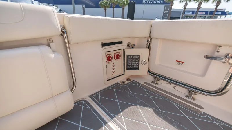 Slide: The Image of Interior view of 2022 Grady-White Canyon 306 boat. - 34