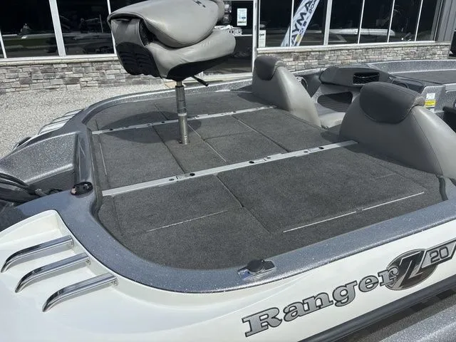 Slide: The Image of Ranger Z20 2005 - 4