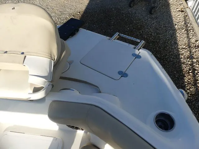 Slide: The Image of NauticStar 203 SC 2016 - 18