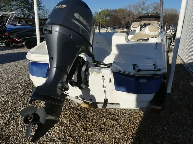 Slide: The Image of NauticStar 203 SC 2016 - 5