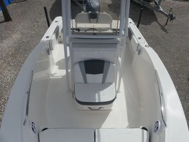 Slide: The Image of Robalo R180 Center Console 2026 - 13