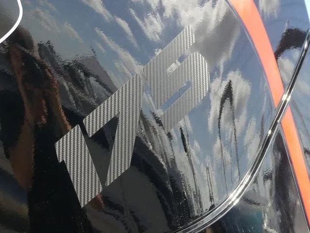 Slide: The Image of Mako 18 Pro Skiff 2026 - 10