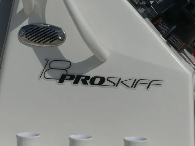 Slide: The Image of Mako 18 Pro Skiff 2026 - 8