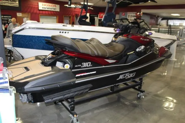 Slide: The Image of Kawasaki Ultra® 310 LX 2026 - 4