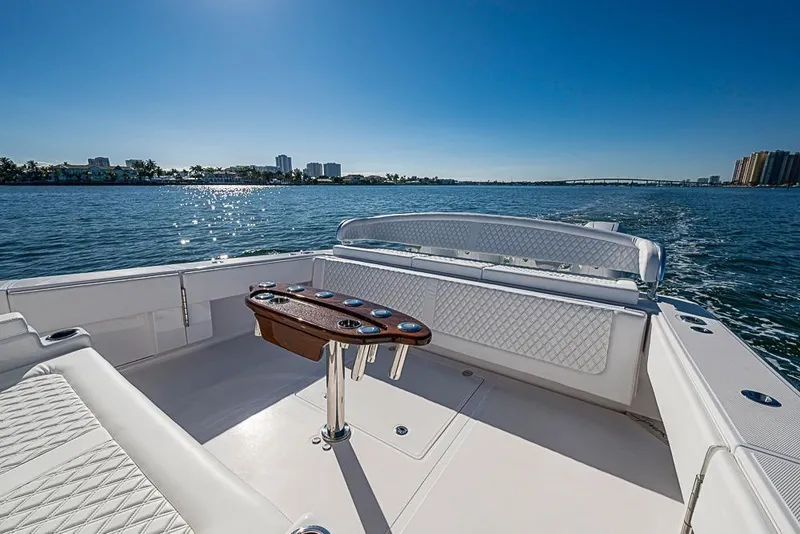 Slide: The Image of Luxurious Sparks 46 boat interior, 2025 model, cruising on a sunny day. - 79