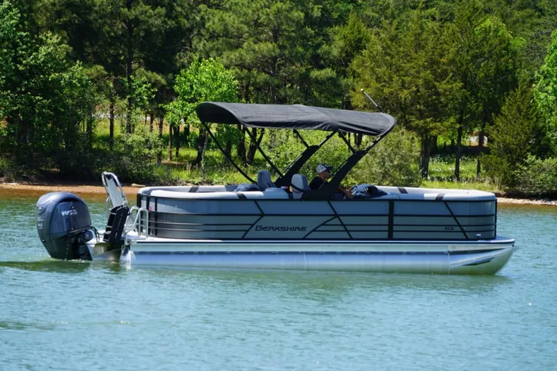 Slide: The Image of Manufacturer Provided Image: Top view of 2026 Berkshire 24 RFX CTS pontoon boat layout. - 21