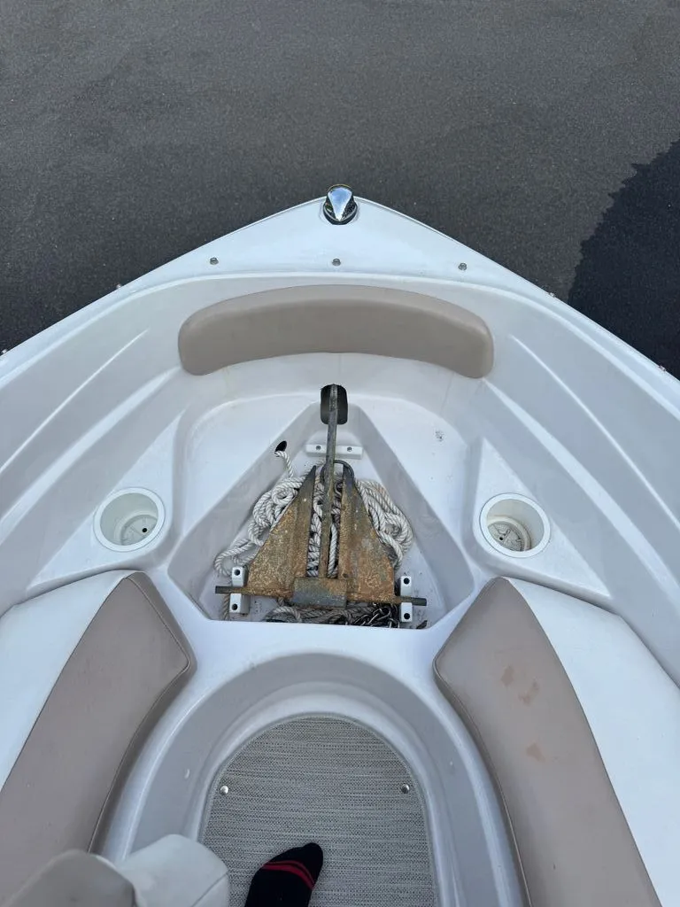 Slide: The Image of Four Winns 190 Horizon 2006 - 6