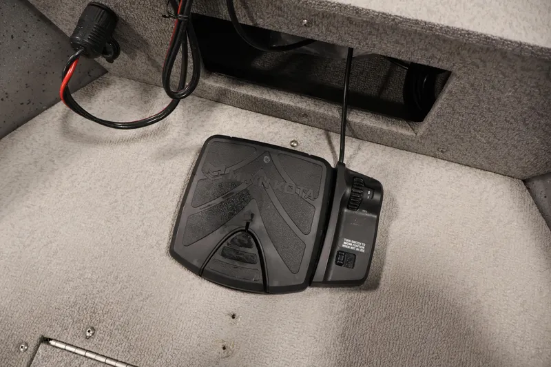Slide: The Image of Foot pedal control on 2019 Crestliner 1800 Kodiak SC boat, featuring Minn Kota branding. - 14