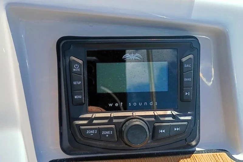 Slide: The Image of Wet Sounds audio system on 2026 Starcraft SVX 211 OB boat dashboard. - 15