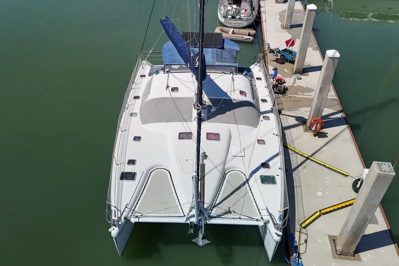 Slide: The Image of Sailboat mast and rigging against a clear blue sky, Privilege 435, 2001 model. - 150