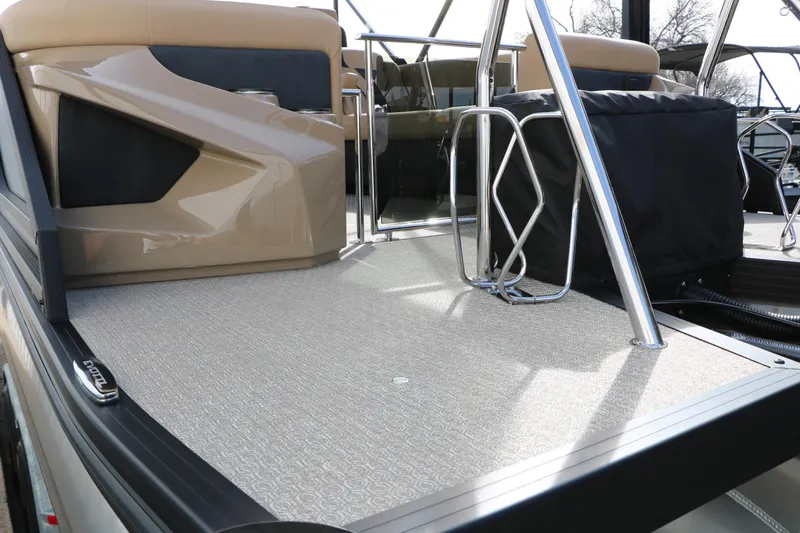 Slide: The Image of 2026 Evotti 725QL boat deck with sleek design and modern features. - 21