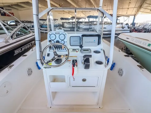 Slide: The Image of Sea Hunt 202 Triton 2012 - 15