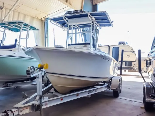 Slide: The Image of Sea Hunt 202 Triton 2012 - 3