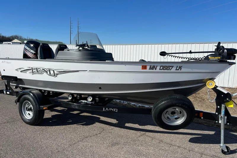 The Image of Lund 1675 Impact Sport 2016 - undefined