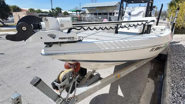 Slide: The Image of Skeeter 230SX 2019 - 11