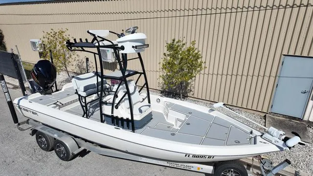 Slide: The Image of Skeeter 230SX 2019 - 2