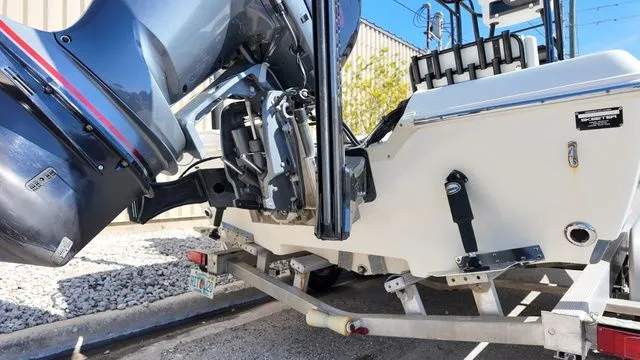 Slide: The Image of Skeeter 230SX 2019 - 24