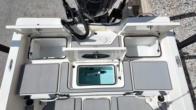 Slide: The Image of Skeeter 230SX 2019 - 49