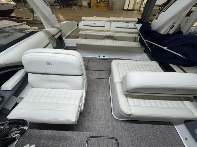 Slide: The Image of Cobalt R30 2018 - 10