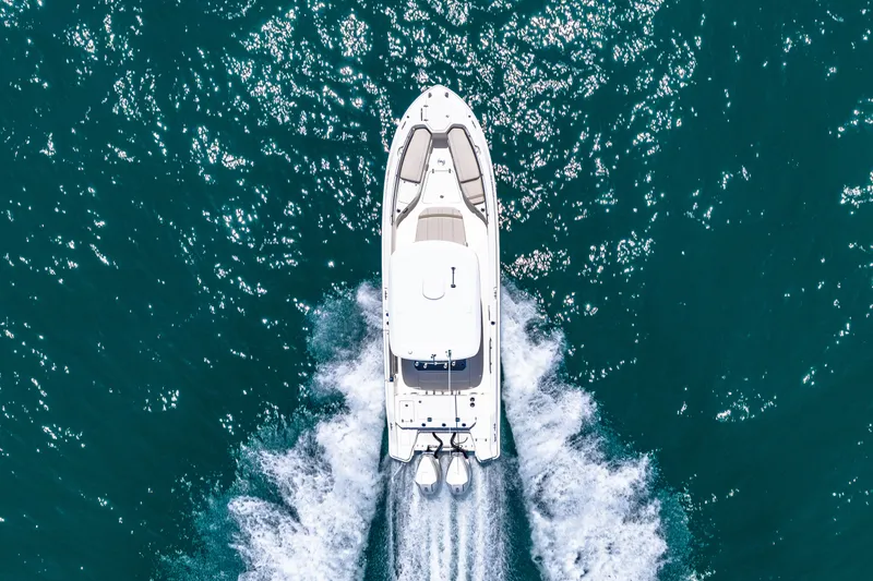 Slide: The Image of Boston Whaler 280 Dauntless 2023 - 25