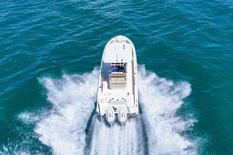 Slide: The Image of Boston Whaler 280 Dauntless 2023 - 33