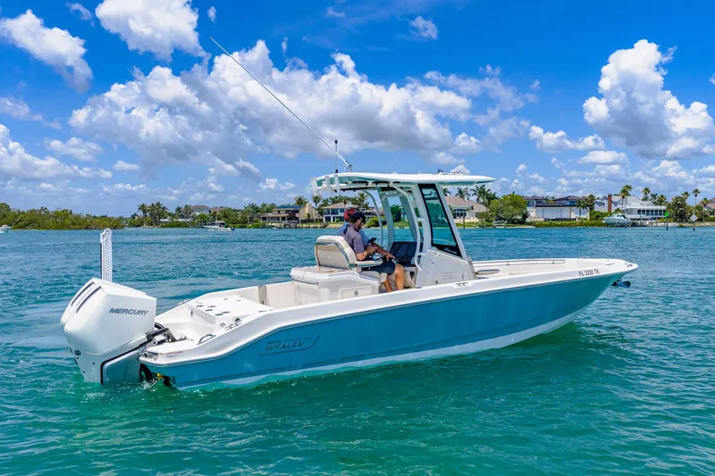 Slide: The Image of Boston Whaler 280 Dauntless 2023 - 46