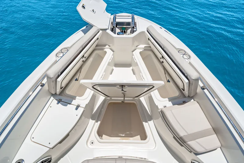Slide: The Image of Boston Whaler 280 Dauntless 2023 - 64
