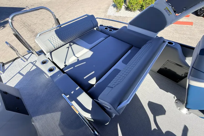 Slide: The Image of 2026 Avalon 2585 Excalibur LTD Flex Lounge with luxurious seating and cup holders. - 30