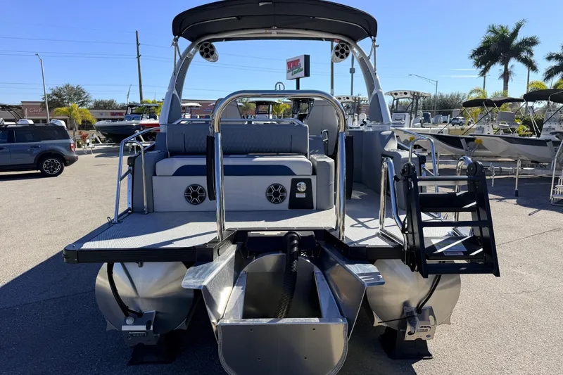 Slide: The Image of 2026 Avalon 2585 Excalibur LTD Flex Lounge Tri Toon boat, high performance, rear view. - 8