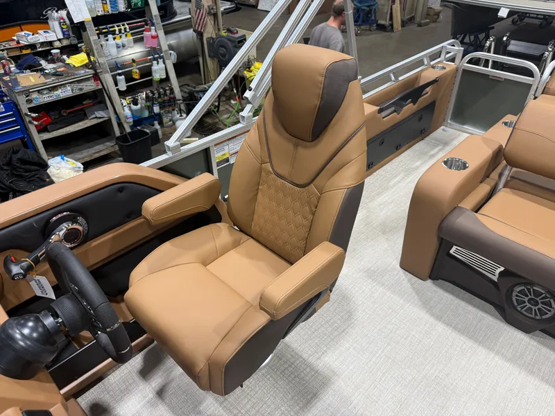 Slide: The Image of Tahoe LTZ VRL 2385 Swingback & 4-Stroke $38995 2026 - 10