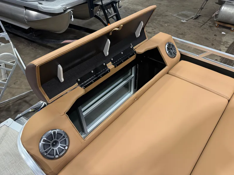 Slide: The Image of Tahoe LTZ VRL 2385 Swingback & 4-Stroke $38995 2026 - 20