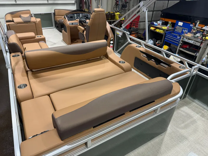 Slide: The Image of Tahoe LTZ VRL 2385 Swingback & 4-Stroke $38995 2026 - 21