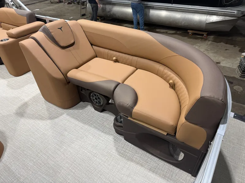 Slide: The Image of Tahoe LTZ VRL 2385 Swingback & 4-Stroke $38995 2026 - 8