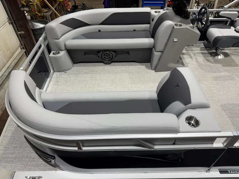 Slide: The Image of Tahoe Sport Rear Fish 2185 & 4-Stroke $32995 2026 - 2