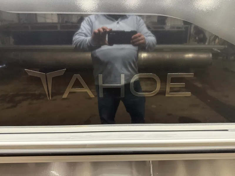 Slide: The Image of Tahoe Sport Rear Fish 2185 & 4-Stroke $32995 2026 - 34