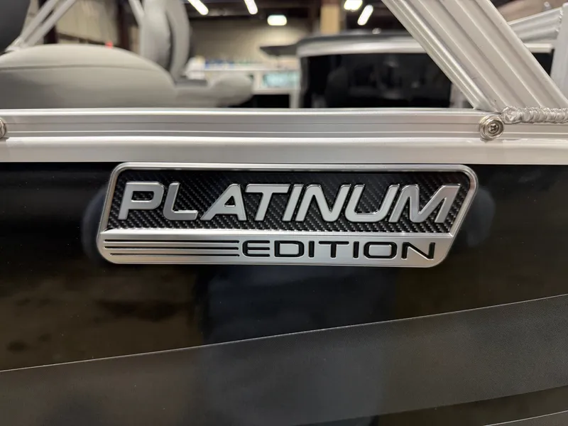 Slide: The Image of Tahoe Sport Rear Fish 2185 & 4-Stroke $32995 2026 - 35