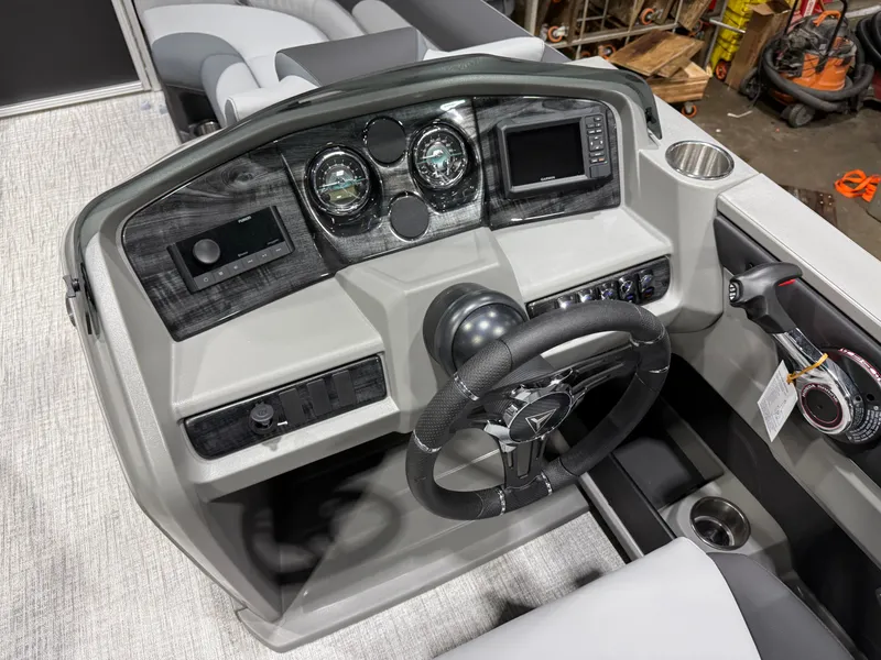 Slide: The Image of Tahoe LTZ CRB 2385 Cruise Rear Bench Pontoon 2026 - 12