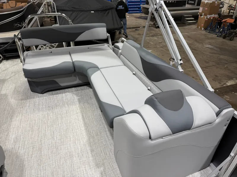 Slide: The Image of Tahoe LTZ CRB 2385 Cruise Rear Bench Pontoon 2026 - 18
