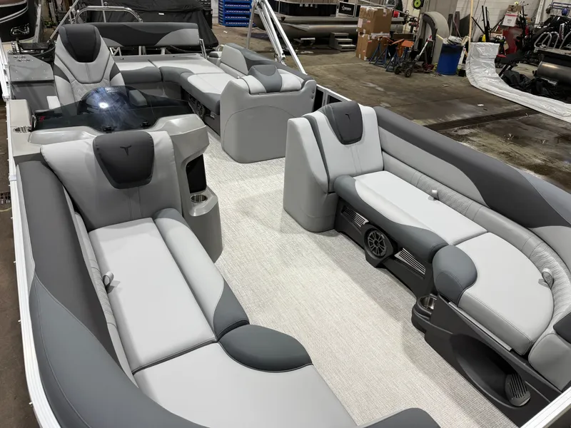 Slide: The Image of Tahoe LTZ CRB 2385 Cruise Rear Bench Pontoon 2026 - 34