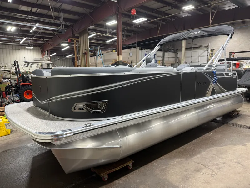Slide: The Image of Tahoe LTZ CRB 2385 Cruise Rear Bench Pontoon 2026 - 39