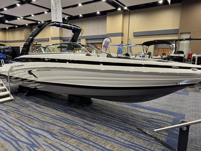 Slide: The Image of Crownline Boats 298 SS 2026 - 6