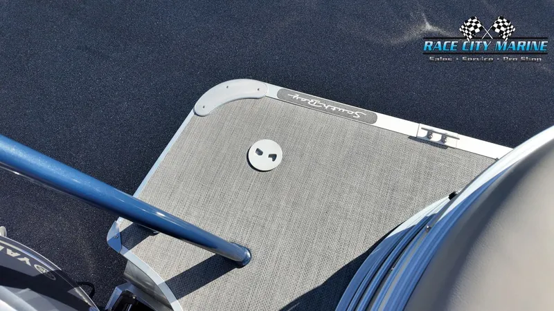 Slide: The Image of Forest River 523 RS 3.0 2018 - 12