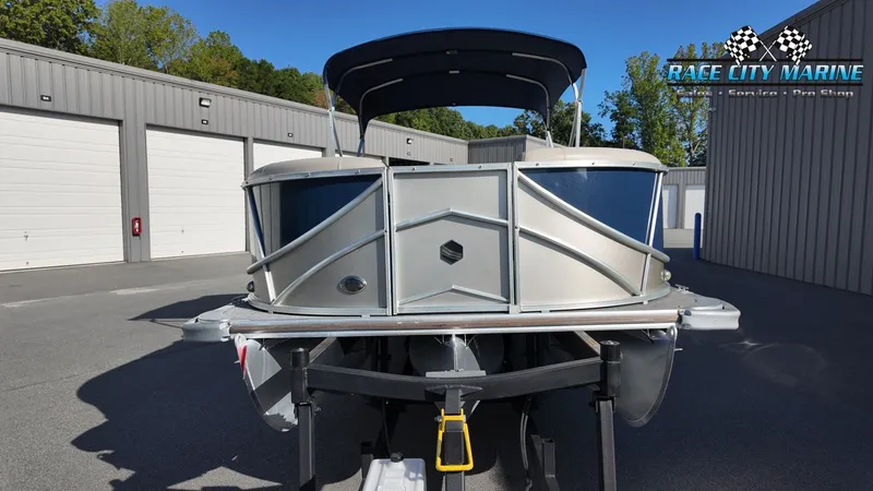 Slide: The Image of Forest River 523 RS 3.0 2018 - 3